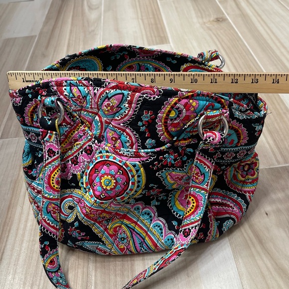 Vera Bradley Bag, great condition! Paisley print - Picture 6 of 7